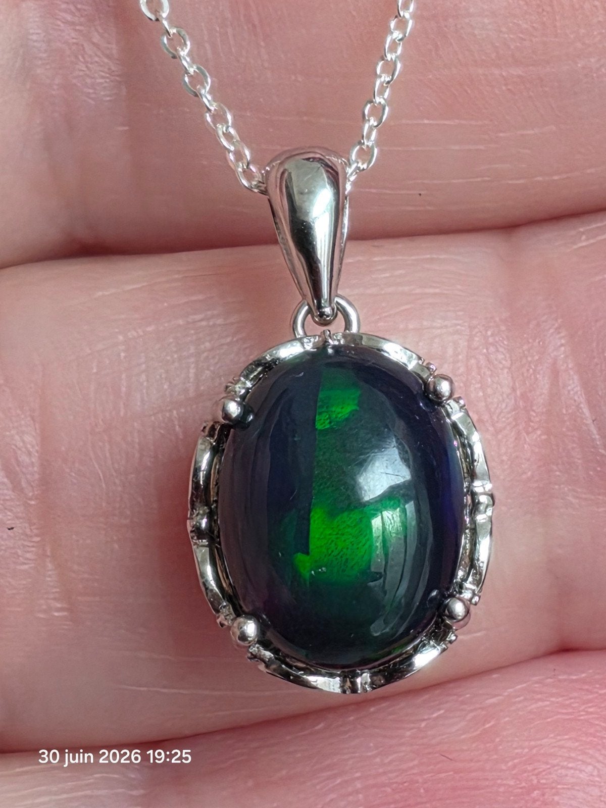 Sterling zilveren hanger met zwarte opaal uit Ethiopië, Ophalen, Zwart, Nieuw, Met edelsteen