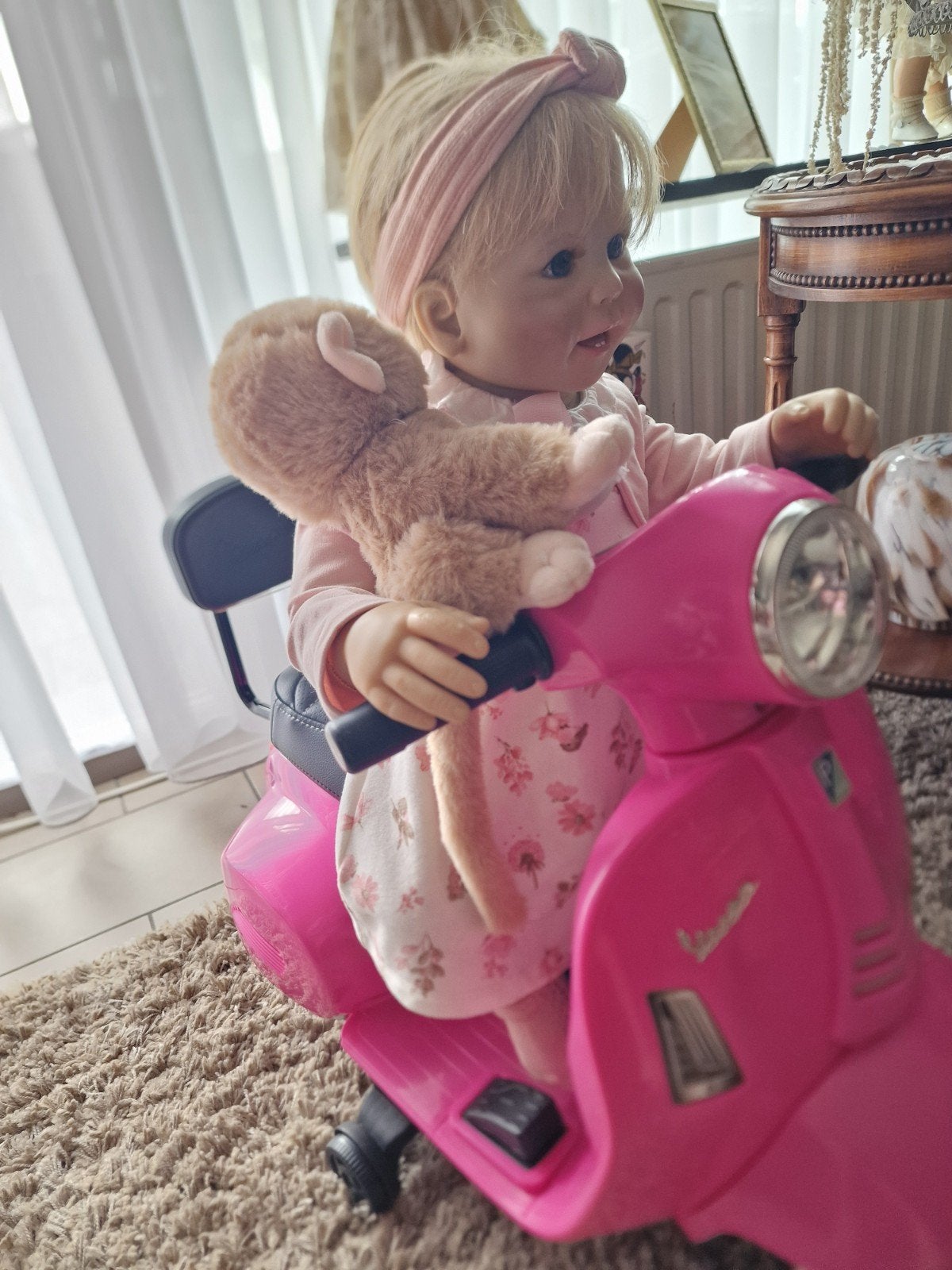 mooie grote reborn op brommer, Verzamelen, Poppen, Ophalen