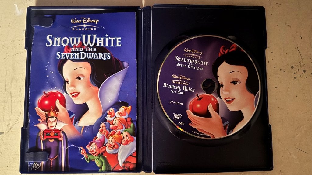 Assepoester, Sneeuwwitje, Rapunzel — Blu-Ray, Cd's en Dvd's, Nederlands, Ophalen of Verzenden, Zo goed als nieuw, Blu-ray