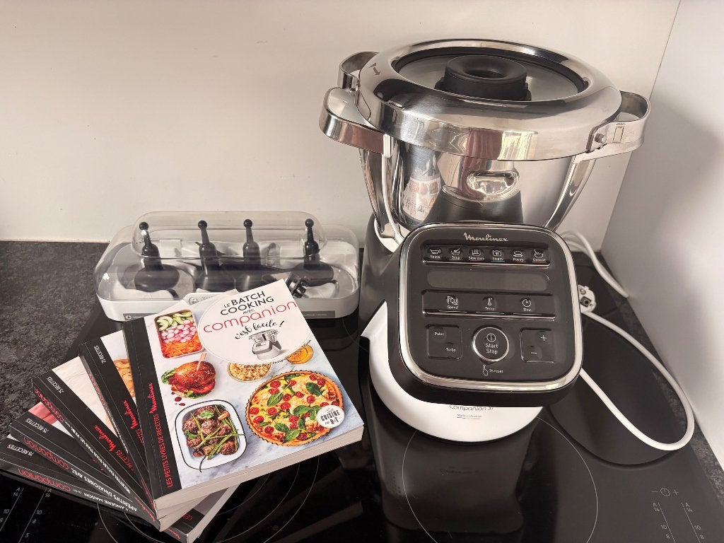 Robot Companion Moulinex HF805 + livres, Elektronische apparatuur, Ophalen, 3 snelheden of meer, Zo goed als nieuw, 2 tot 3 liter
