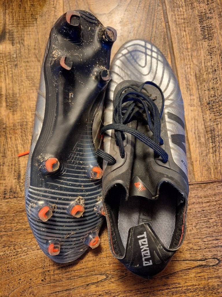 voetbalschoen new balance, Enlèvement ou Envoi, Comme neuf