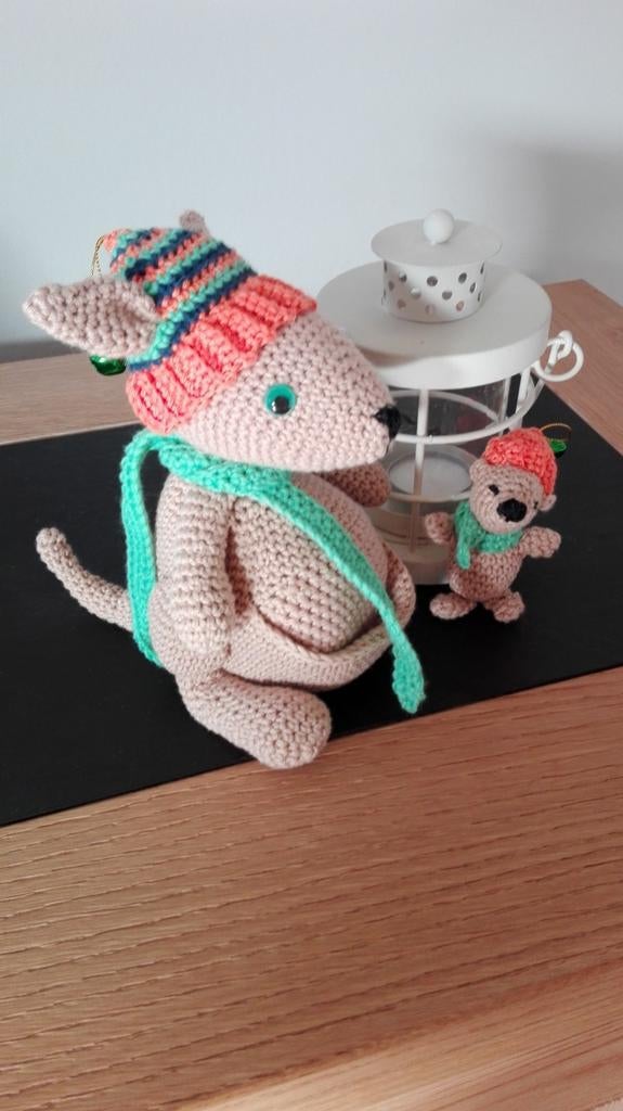 Nieuw gehaakte knuffel: kangoeroe met kleintje, Enlèvement ou Envoi, Neuf