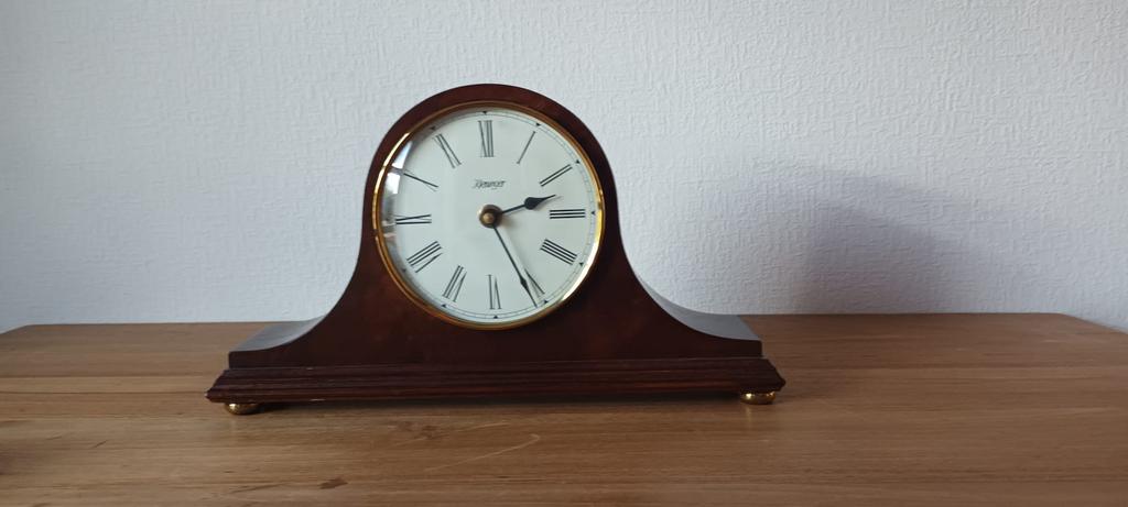 Kieninger tafelklok, Ophalen, Zo goed als nieuw