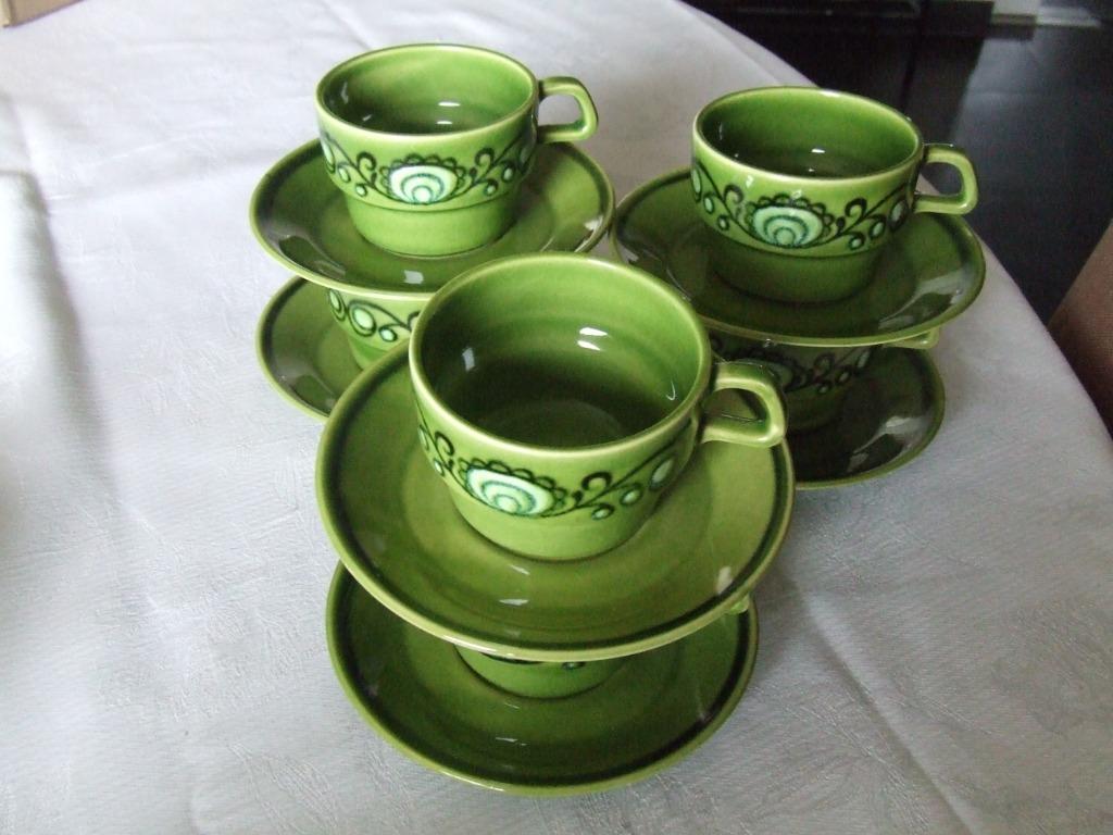 6 groene vintage tasjes & ondertasjes, Ophalen of Verzenden, Zo goed als nieuw, Kop(pen) en/of Schotel(s)
