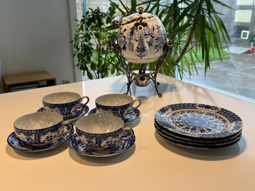 Authentieke blauw-wit Japanse porseleinen theeset – compleet, Ophalen