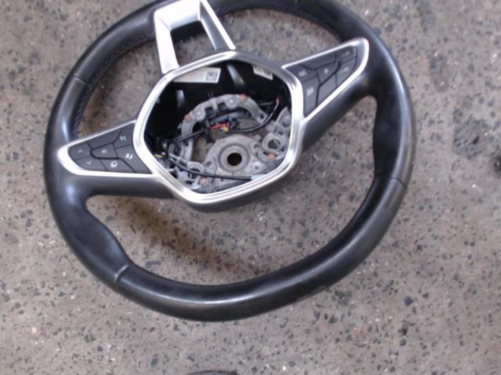 Volant Renault Clio 5 2019 LP/14667, Autos : Pièces & Accessoires, Habitacle & Garnissage, Enlèvement, Utilisé, Renault
