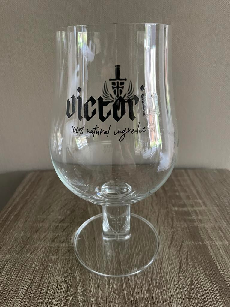 Bierglas Victoria, Verzamelen, Ophalen of Verzenden, Zo goed als nieuw