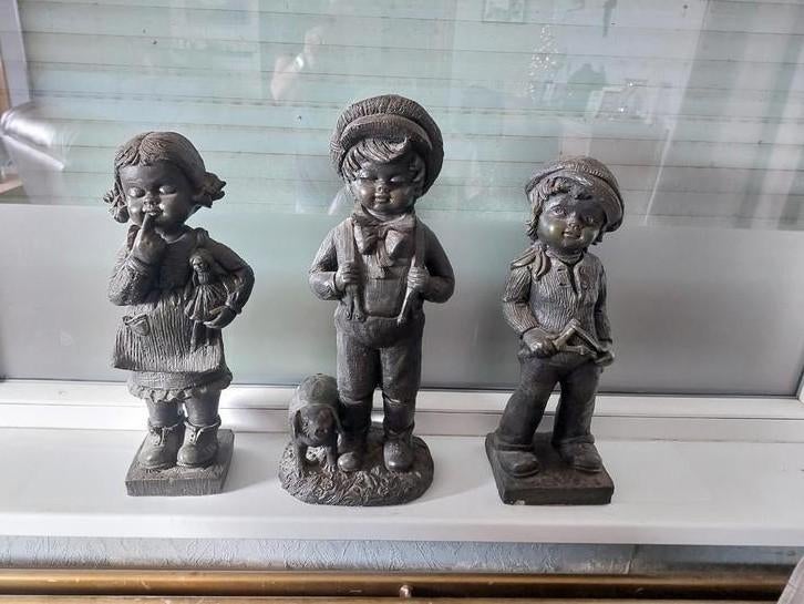 3 mooie beelden van Mat Wanders, Enlèvement, Comme neuf