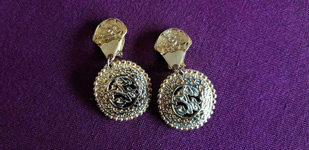 Boucles d'oreilles longues avec clip et caractères chinois, Bijoux, Sacs & Beauté, Enlèvement ou Envoi, Or, Comme neuf, Autres matériaux