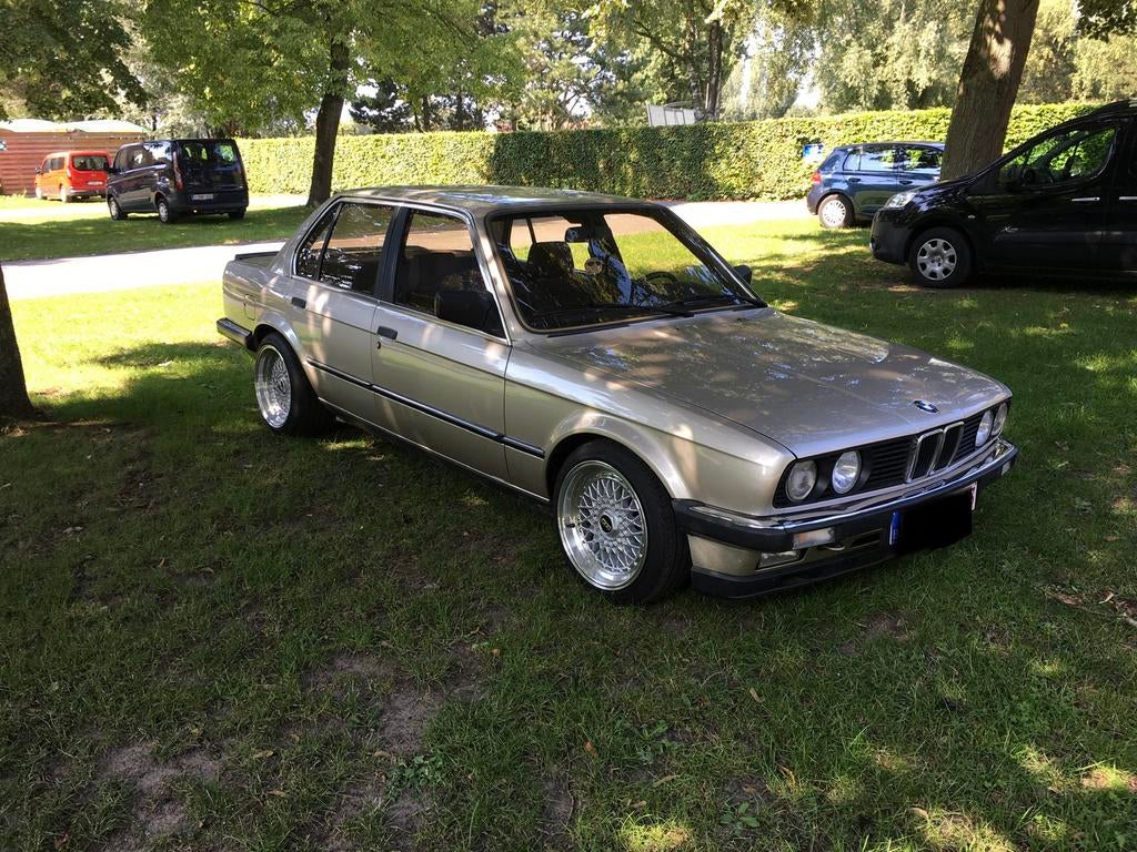 Bmw E30 - 320i Oldtimer, Auto's, 4 deurs, Achterwielaandrijving, Beige, Particulier