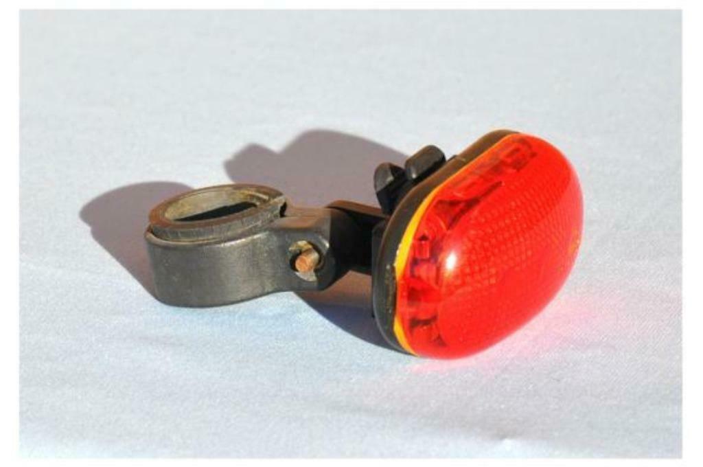 §feu rouge arrière clignotant pour velo, Vélos & Vélomoteurs, Enlèvement ou Envoi, Comme neuf, Éclairage
