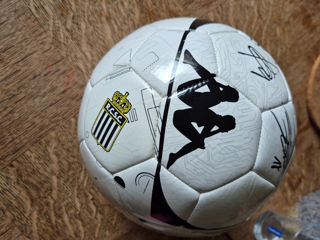 Football signé Charleroi, Enlèvement, Neuf, Autres types