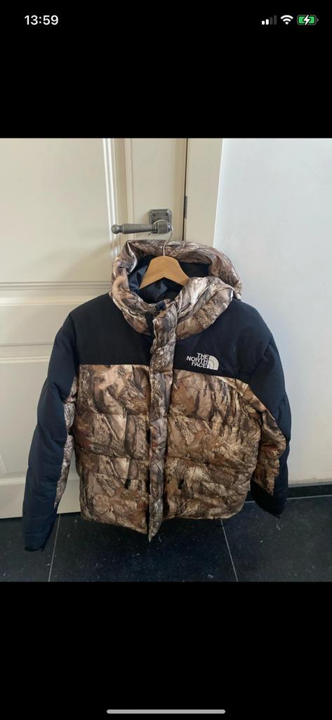 The North Face 550 - medium, Ophalen of Verzenden, Gedragen, Maat 48/50 (M), Zwart