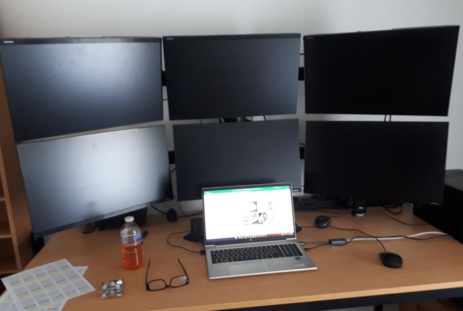 support écran, Gaming, 3 à 5 ms, HDMI, Full HD