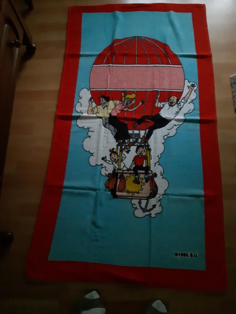 Longueur de la serviette de plage pour enfants : 150 cm. -la, Maison & Meubles, Salle de bain | Linge de bain & Accessoires, Enlèvement ou Envoi