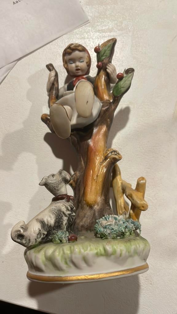 Figurine Hummel Goebel ancienne TMK-2 1940-1959, Enlèvement ou Envoi, Comme neuf, Hummel