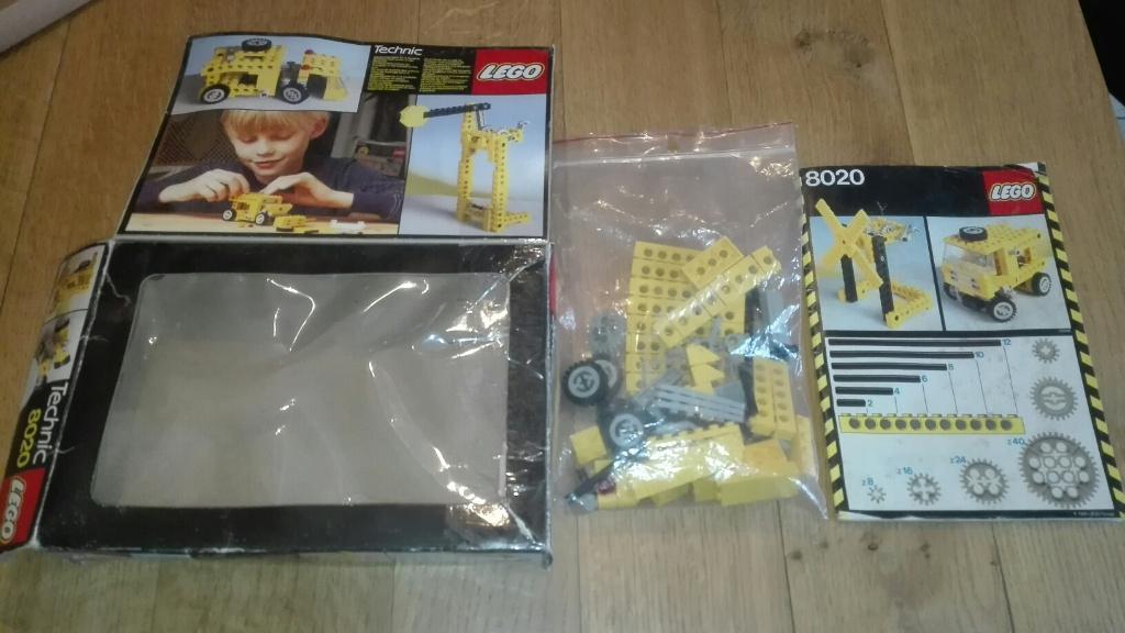 Lego technic vintage 8020 camion jaune complet avec boite, Enlèvement ou Envoi, Utilisé, Ensemble complet, Lego