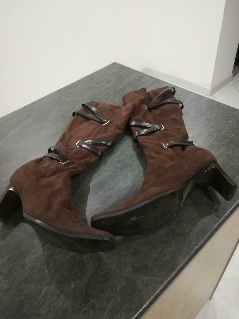 Bottes daim 36, Vêtements | Femmes, Enlèvement ou Envoi, Brun, Porté, Bottes hautes