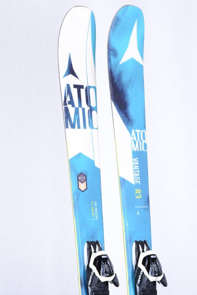 Skis 165 181 ATOMIC VANTAGE 83, bleu/blanc, woodcore, Carving, Enlèvement ou Envoi, Skis, Utilisé