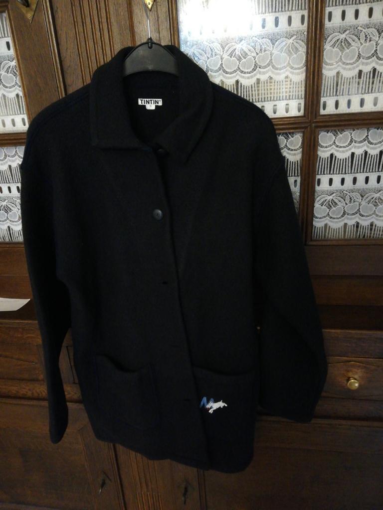 Veste dame 100%laine.Tintin. Noire. Neuve., Enlèvement ou Envoi, Comme neuf
