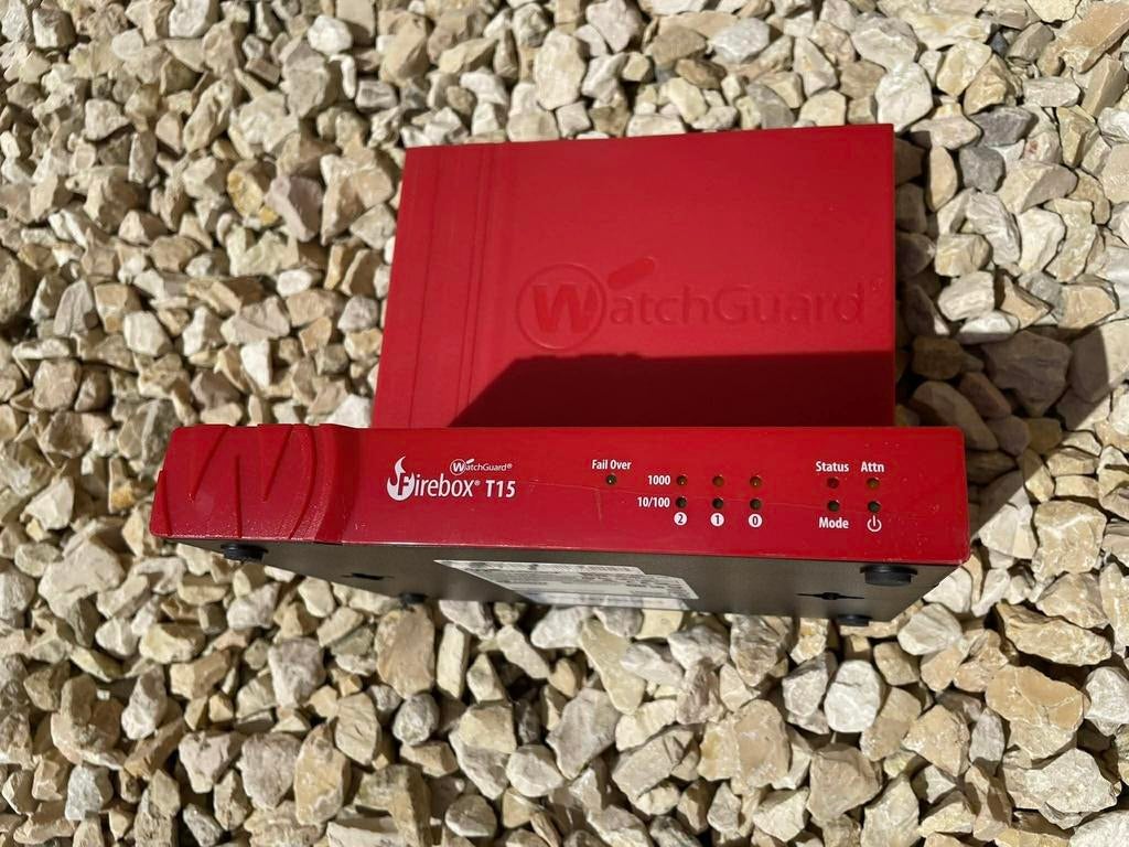 WatchGuard Firebox T15 (MS1AE3) firewall (2), Computers en Software, Netwerk switches, Zo goed als nieuw, Ophalen of Verzenden