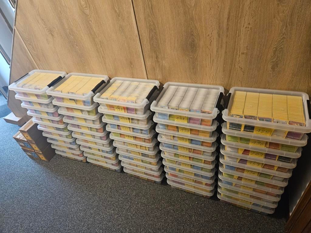 163 470 cartes Pokémon, Enlèvement, Comme neuf