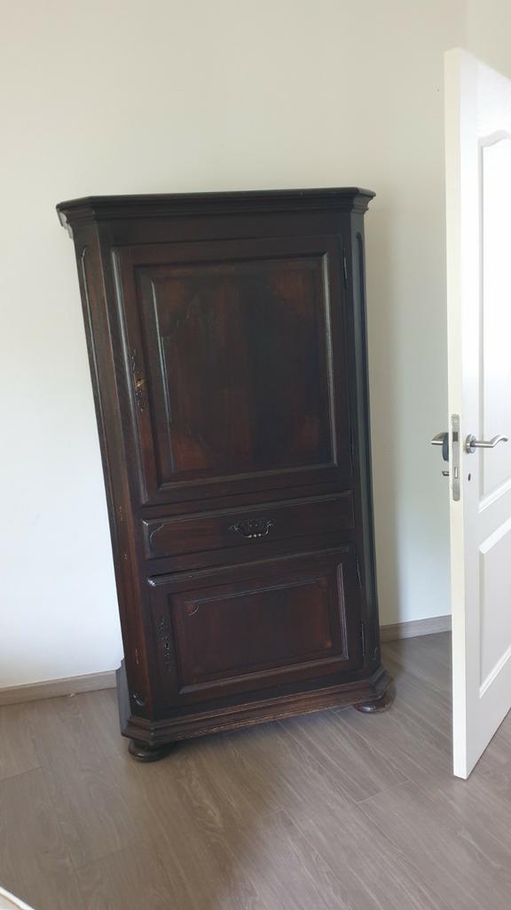 Armoire vintage en chêne massif., Enlèvement
