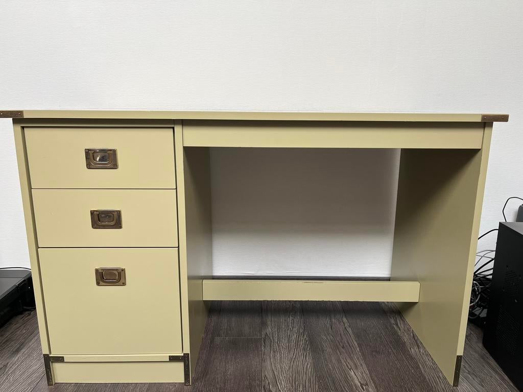 Bureau, Ophalen, Gebruikt
