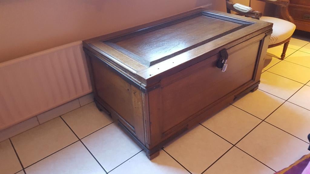 Coffre en chêne, Maison & Meubles, Accessoires pour la Maison | Coffres, Enlèvement, Comme neuf, Chêne
