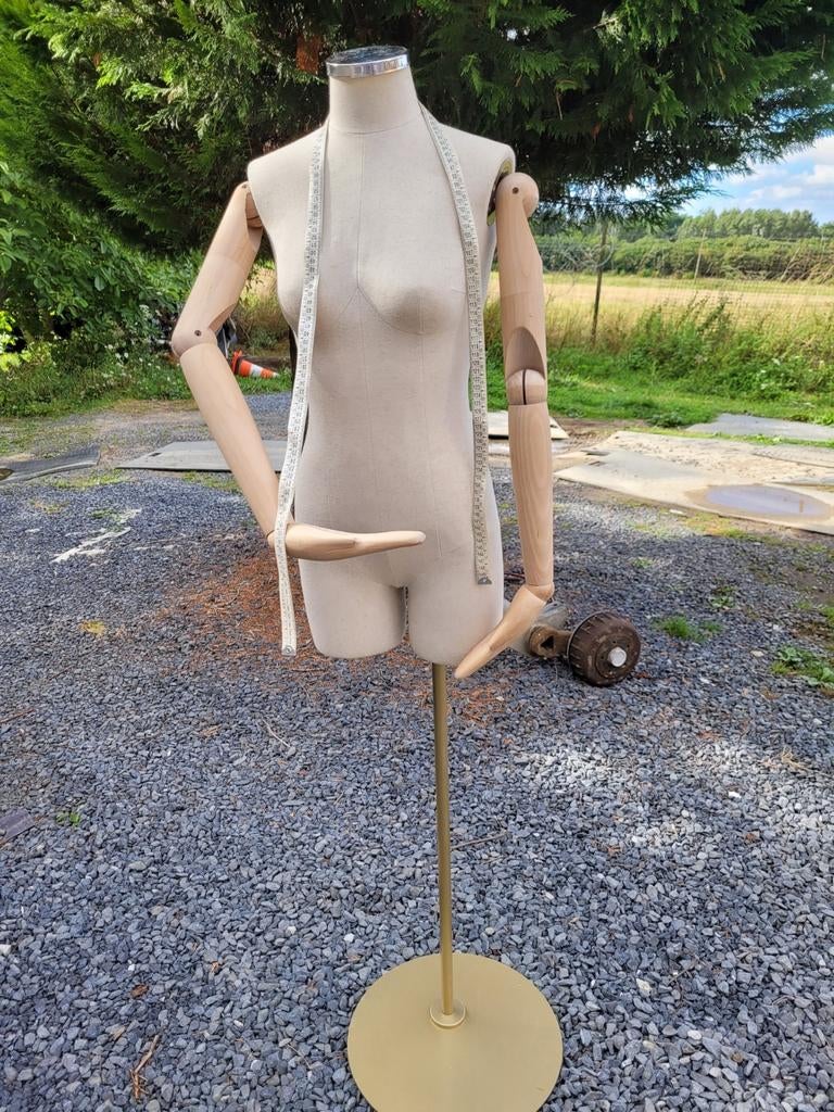 Mannequin en bois couture, Enlèvement, Comme neuf, Mannequin