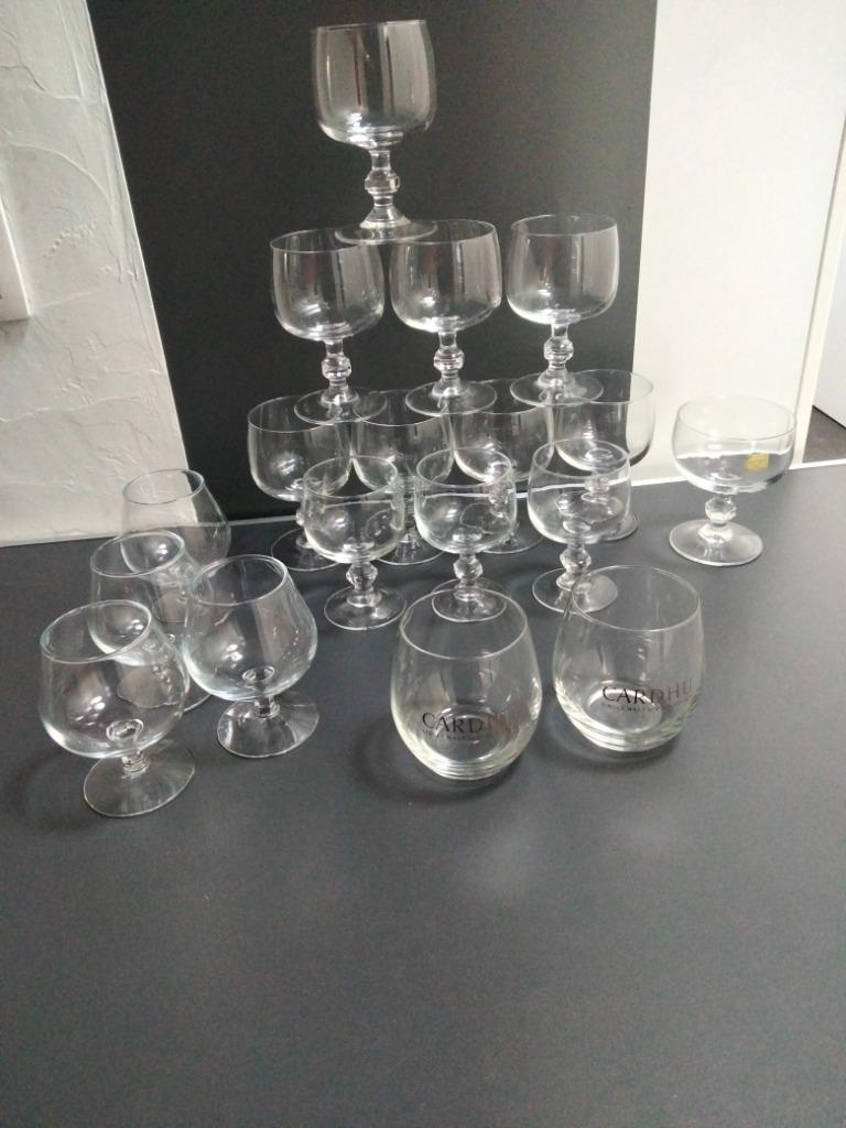 LOT van 18 verschillende glazen, Ophalen of Verzenden, Zo goed als nieuw, Overige typen