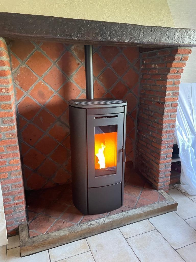 Pelletkachel Nordic Fire Ilvar 7, Huis en Inrichting, Kachels, Ophalen of Verzenden, Zo goed als nieuw, Pelletkachel, Vrijstaand