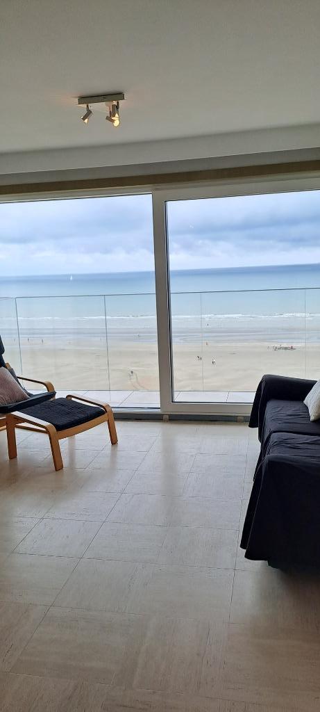 Appart. Nieuwpoort, frontaal zeezicht ook vanuit slaapkamer, 2 slaapkamers, Antwerpen of Vlaanderen, Appartement, Overige
