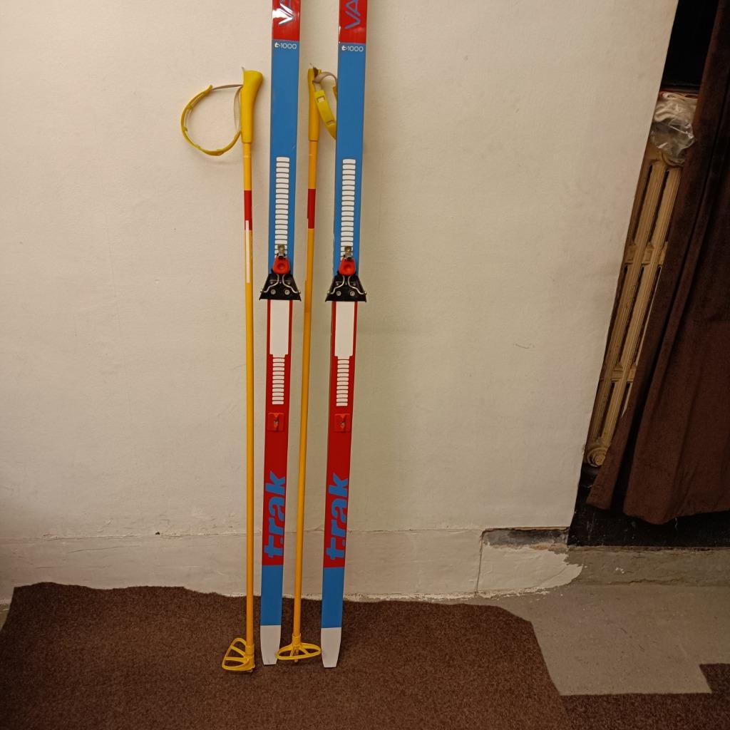 Track langlauflatten 195 + stokken 130 cm, Sport en Fitness, Skiën en Langlaufen, Stokken, Zo goed als nieuw, Ophalen, Overige merken