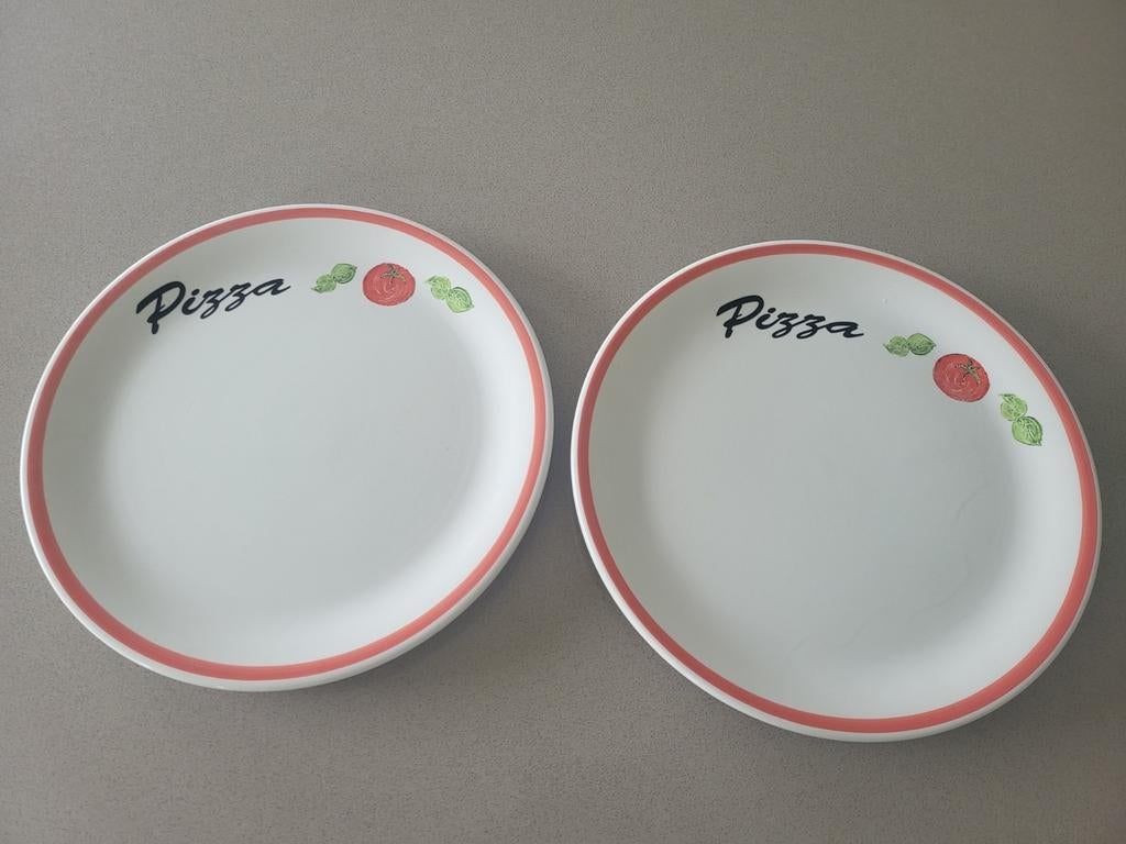 2 pizzaborden, Huis en Inrichting, Ophalen, Zo goed als nieuw, Bord(en)