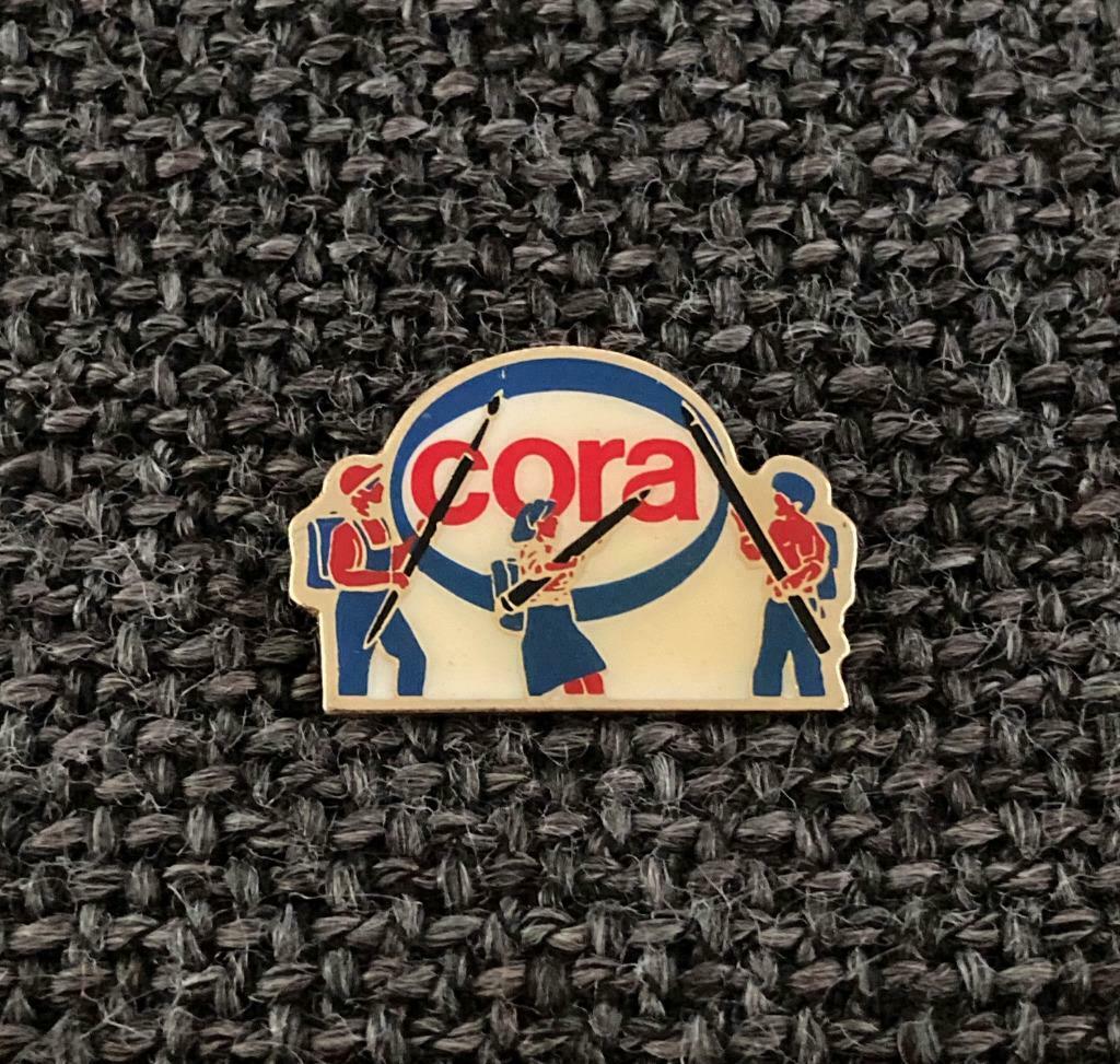 PIN - CORA, Collections, Envoi, Utilisé, Autres sujets/thèmes, Insigne ou Pin's