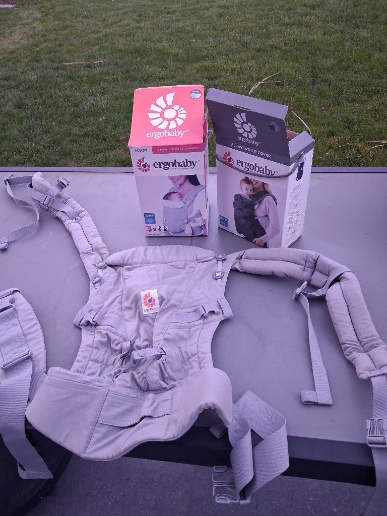 Draagzak Ergobaby grijs + winterhoes, Kinderen en Baby's, Zo goed als nieuw, Buik, Rug of Zij, Draagzak, Ophalen