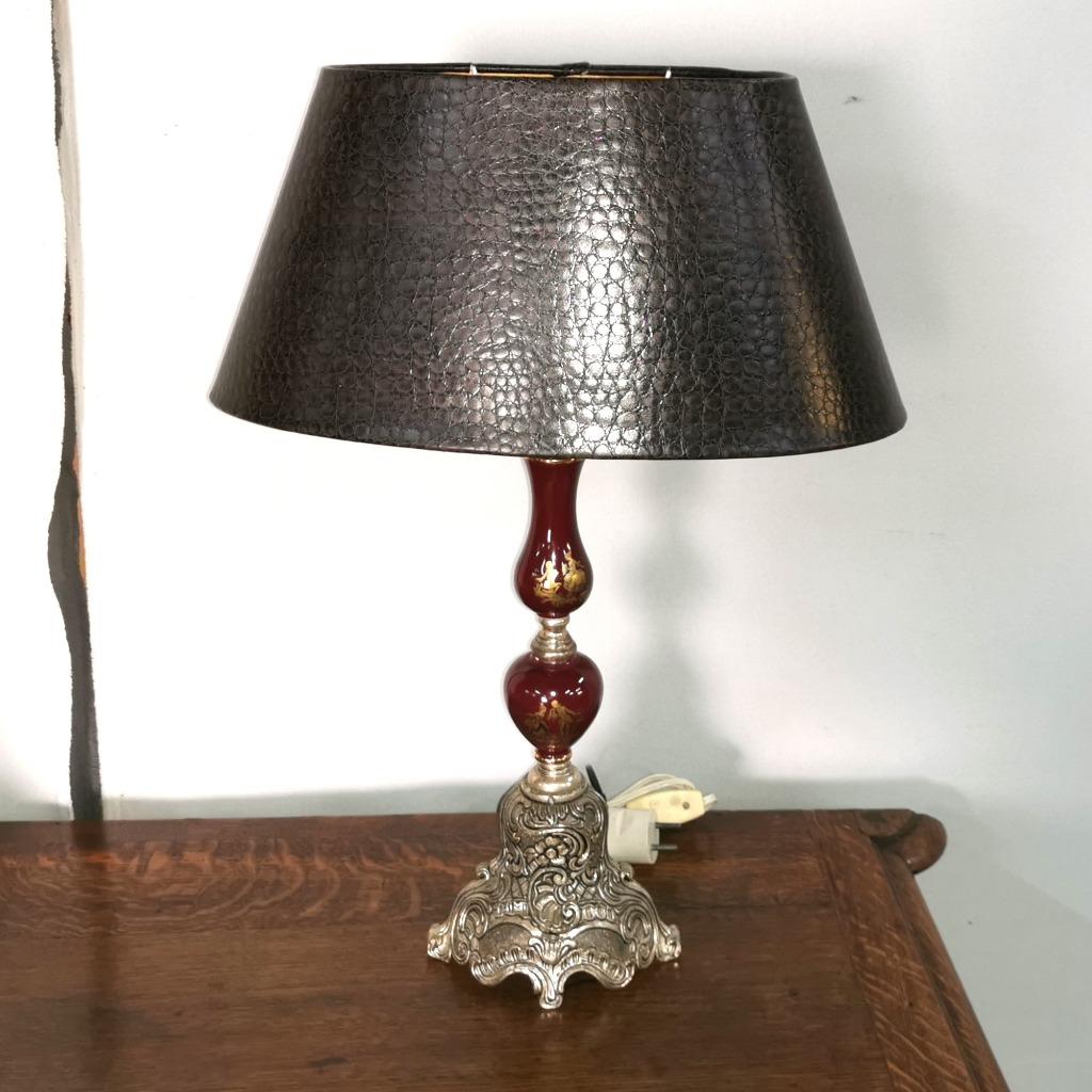 Antieke lamp met nieuwe leren kap op sierlijke voet H 54 B42, Ophalen of Verzenden, Zo goed als nieuw, Overige materialen, 50 tot 75 cm
