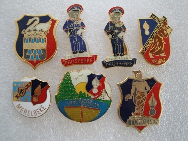 De gendarmerie van Pin, Verzamelen, Ophalen of Verzenden