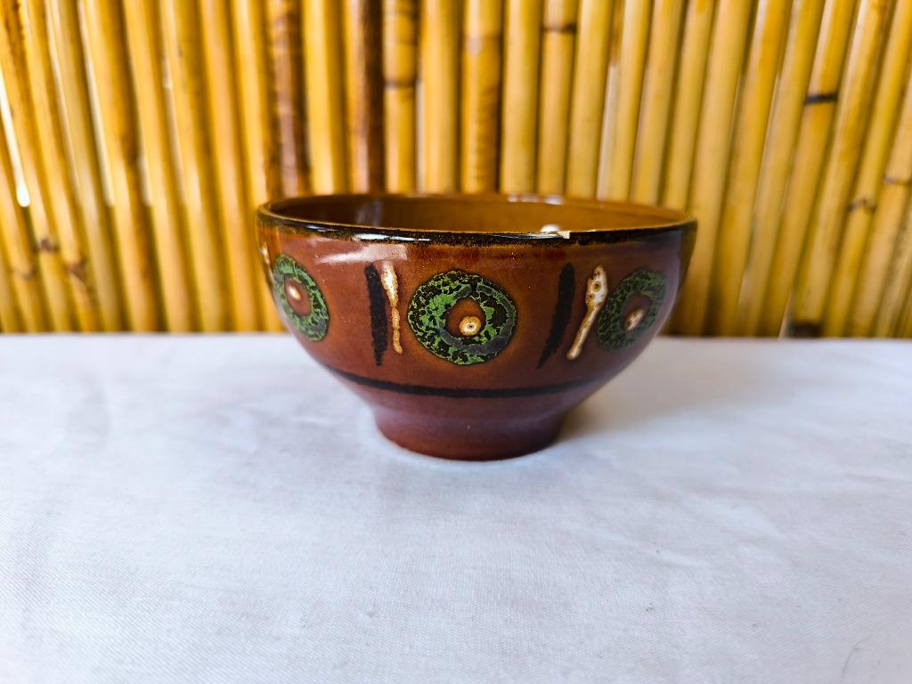 Petit bol vintage 1960 céramique brune avec détails fat-lava, Antiquités & Art, Antiquités | Céramique & Poterie, Enlèvement ou Envoi