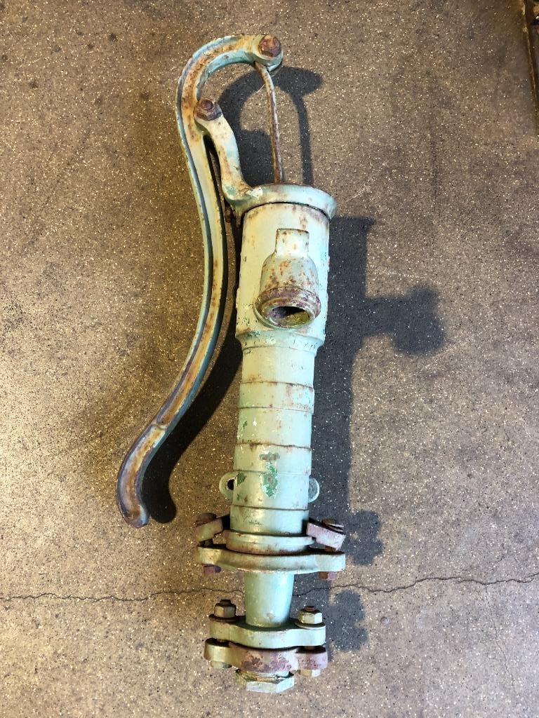 Metalen waterpomp, Tuin en Terras, Ophalen, Gebruikt, Handmatig, Bronpomp