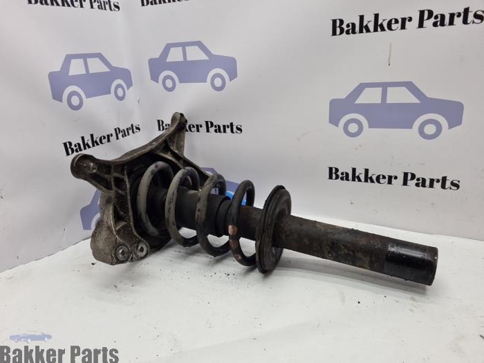 Schokdemperpoot links-voor van een Audi Q5, Gebruikt, -, -, Audi