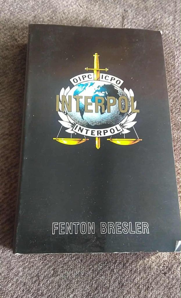 Interpol Fenton Bresler, Ophalen of Verzenden, Fenton Bresler