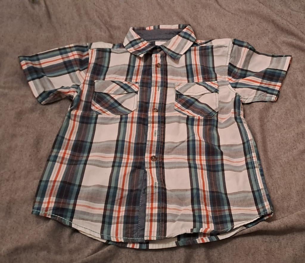 ♡ Hemdje met korte mouwen ( Maat 122), Kinderen en Baby's, Kinderkleding | Maat 122, C&A, Overhemd of Blouse, Ophalen of Verzenden