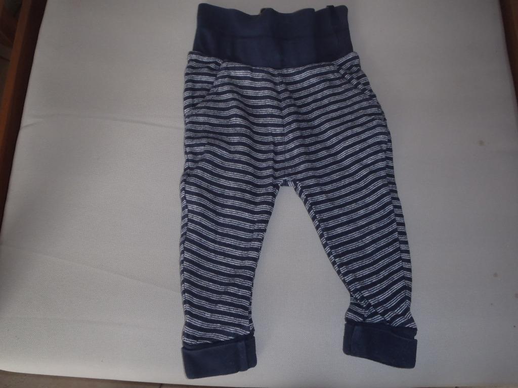 legging bleu avec lignes blanches taille 68, Enlèvement, Comme neuf, Garçon, Pantalon
