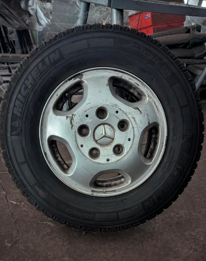4 nieuwe winterbanden 225/70/R15C; Sprinter, Crafter, ..., Autos : Pièces & Accessoires, Pneus & Jantes, Enlèvement
