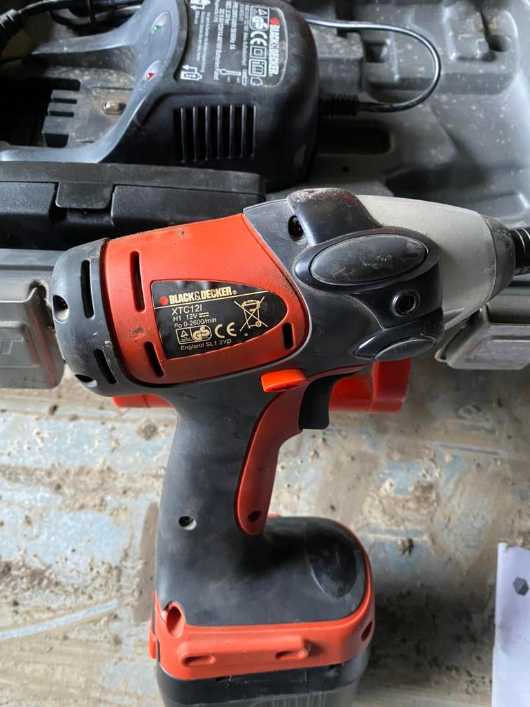 Black & Decker slagschroevendraaier, Ophalen, Gebruikt