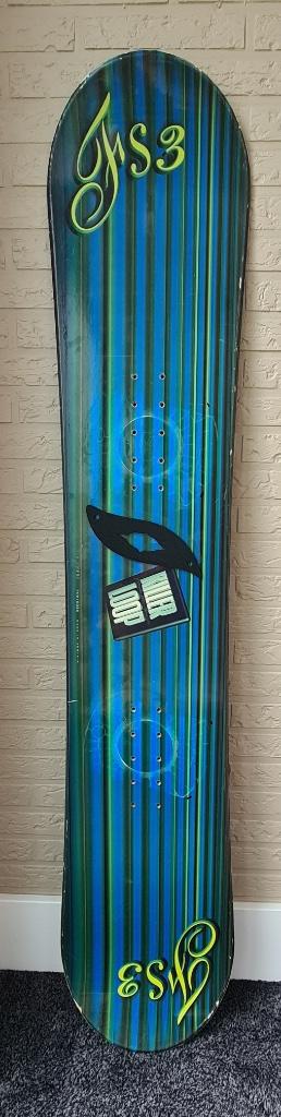 Snowboard 'Killer Loop' (146cm), Sport en Fitness, Ophalen, Gebruikt, Board