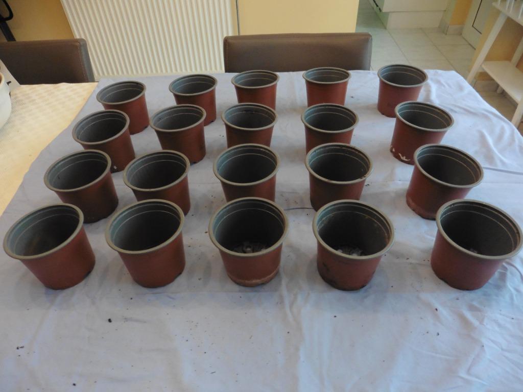 90 plastic kweekpotjes voor planten en bloemen., Enlèvement ou Envoi, Rond, Synthétique, Utilisé