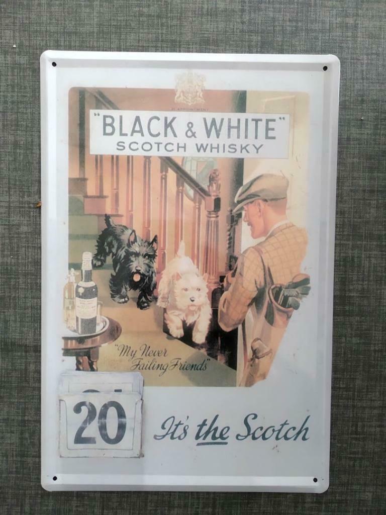 Black & White Whisky Metalen Reclamebord  / Nieuw, Verzamelen, Ophalen of Verzenden, Nieuw, Reclamebord